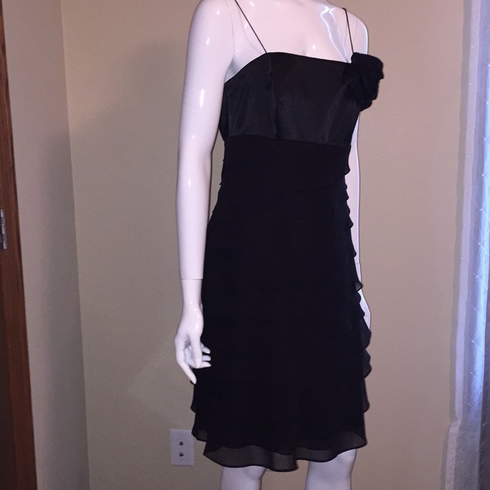 WHBM, gorgeous cocktail dress size 8